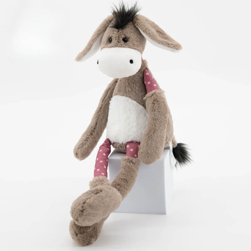 doudou bébé fille églantine assise