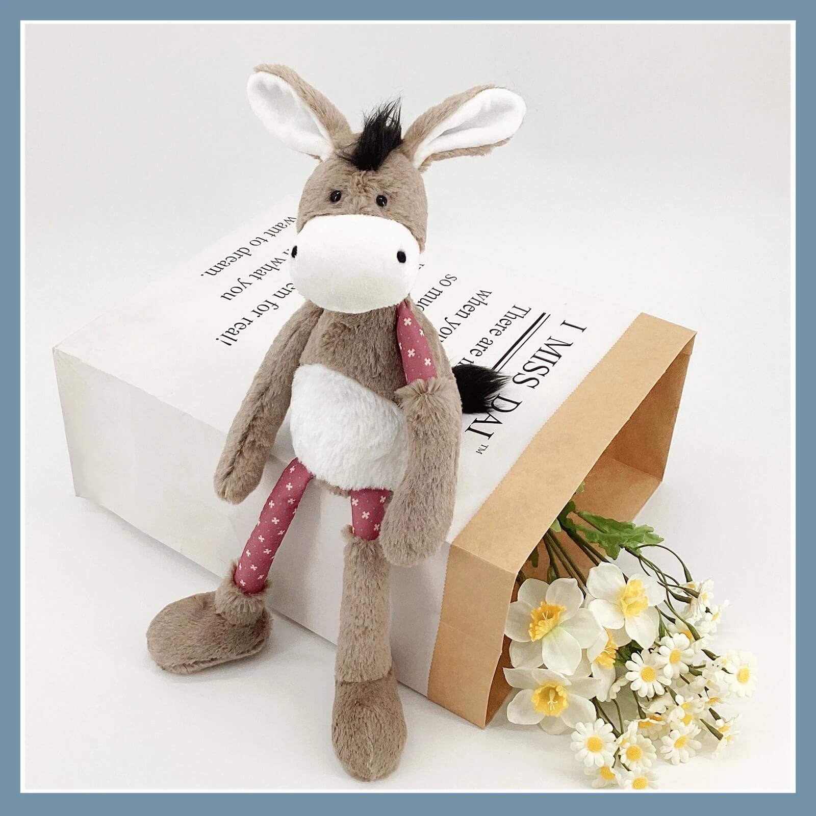 doudou bébé fille églantine fleur