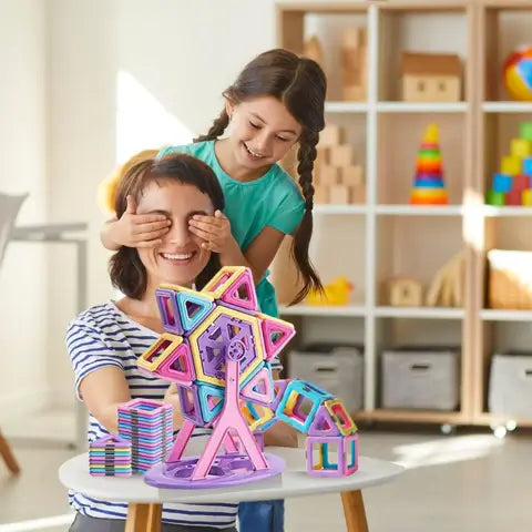 Jeux de construction magnétique MagnetiDouceur fille maman